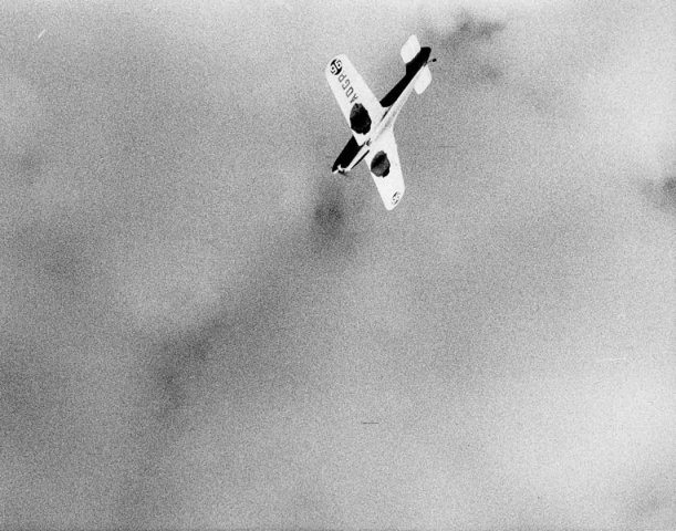 g-adgp miles hawk speed six luis fontes 0290-0015